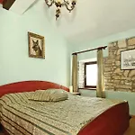 Apartment Mugeba 3 Bedroom *