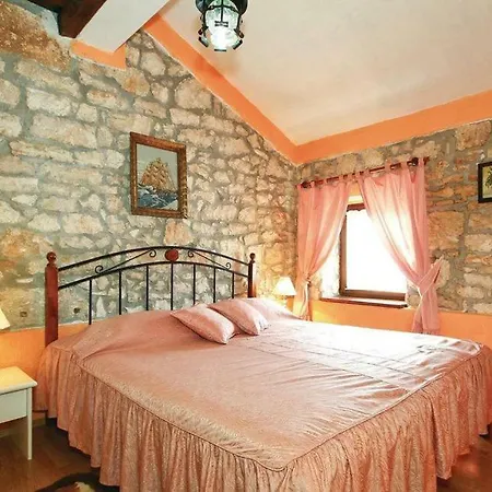 Apartment Mugeba 3 Bedroom *
