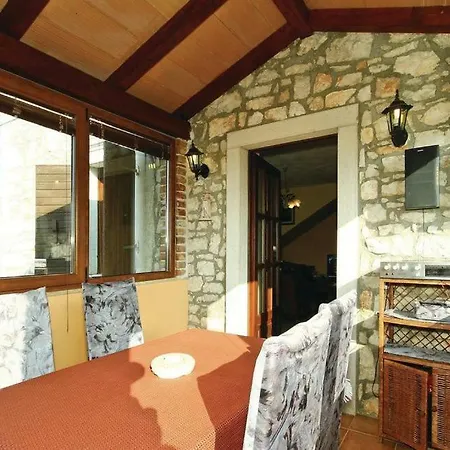 Mugeba 3 Bedroom
