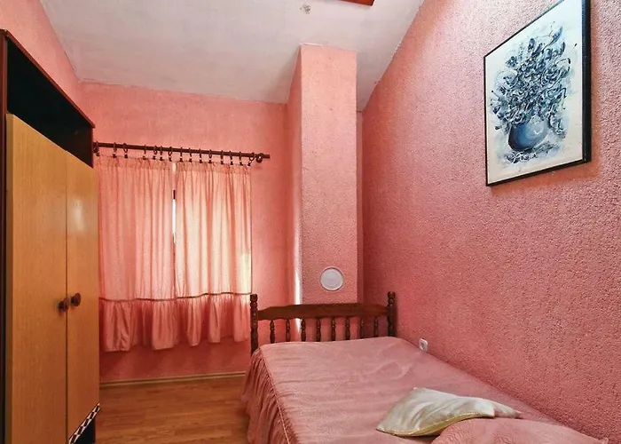 Mugeba 3 Bedroom Lejlighed Poreč